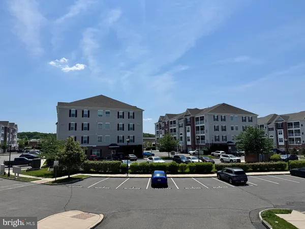 $2,850 | 4322 Champions Run, Cherry Hill, NJ 08002