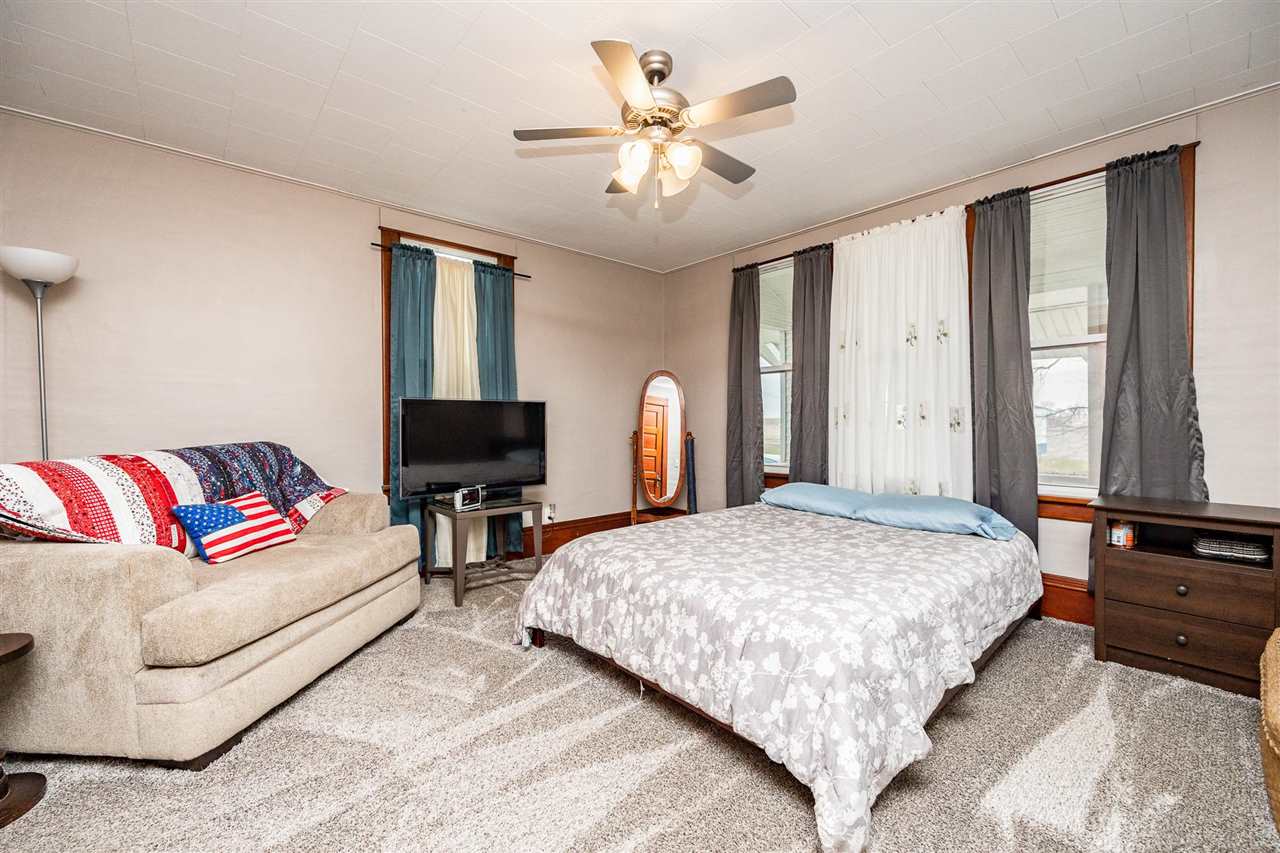 101 1st Avenue Keystone, IA 52249 - Photo 20 of 26 Gallery Image 20