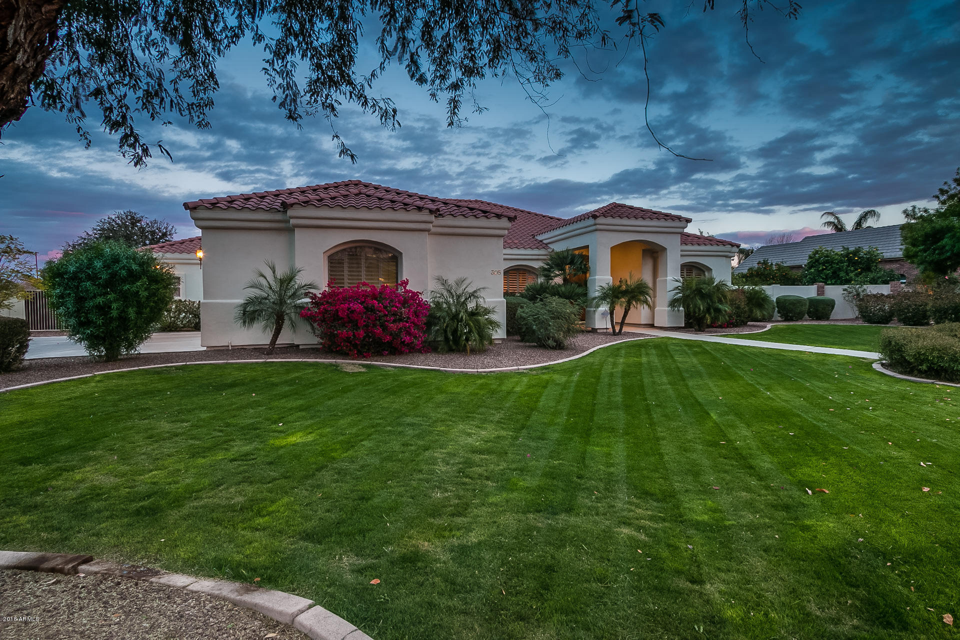 305 South Racine Court Gilbert, AZ 85296 - Photo 3 of 72 Racine-57