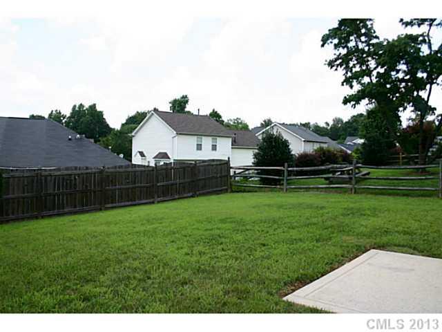 6913 Lowen Road Charlotte, NC 28269 - Photo 11 of 11
