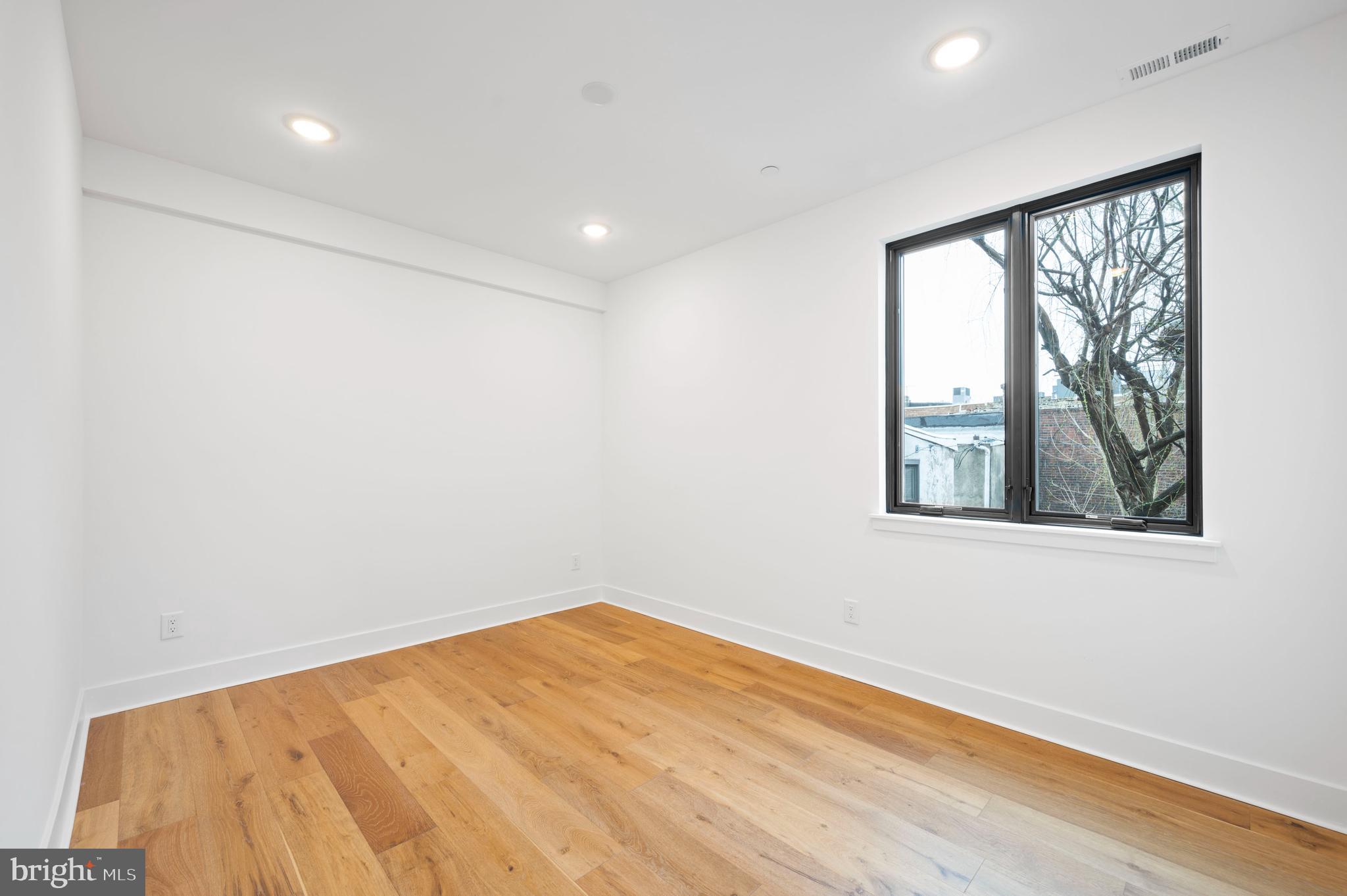 1801 Fairmount Avenue, Unit 303 Philadelphia, PA 19130 - Photo 12 of 40 Bedroom 1