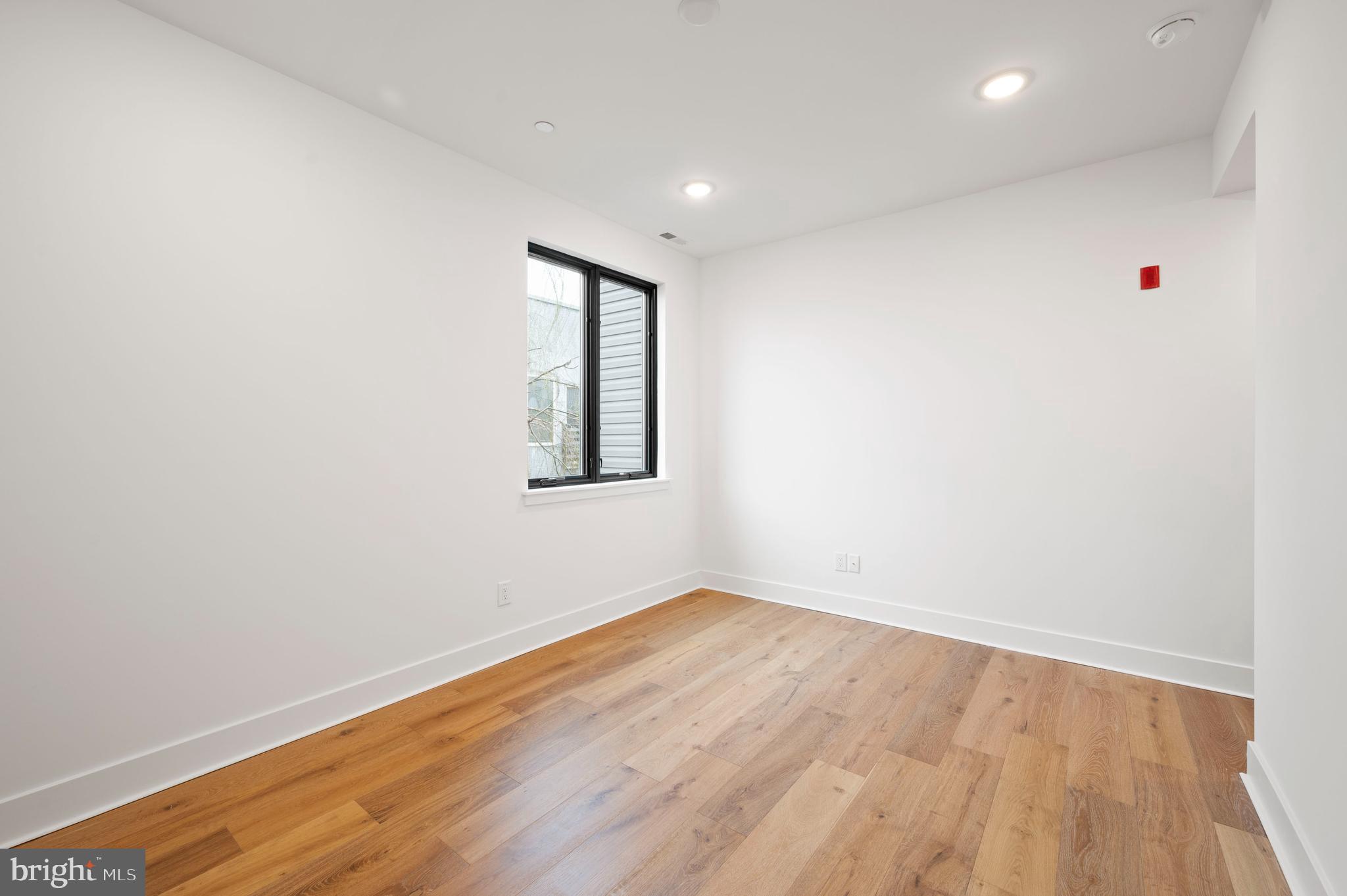 1801 Fairmount Avenue, Unit 303 Philadelphia, PA 19130 - Photo 13 of 40 Bedroom 1