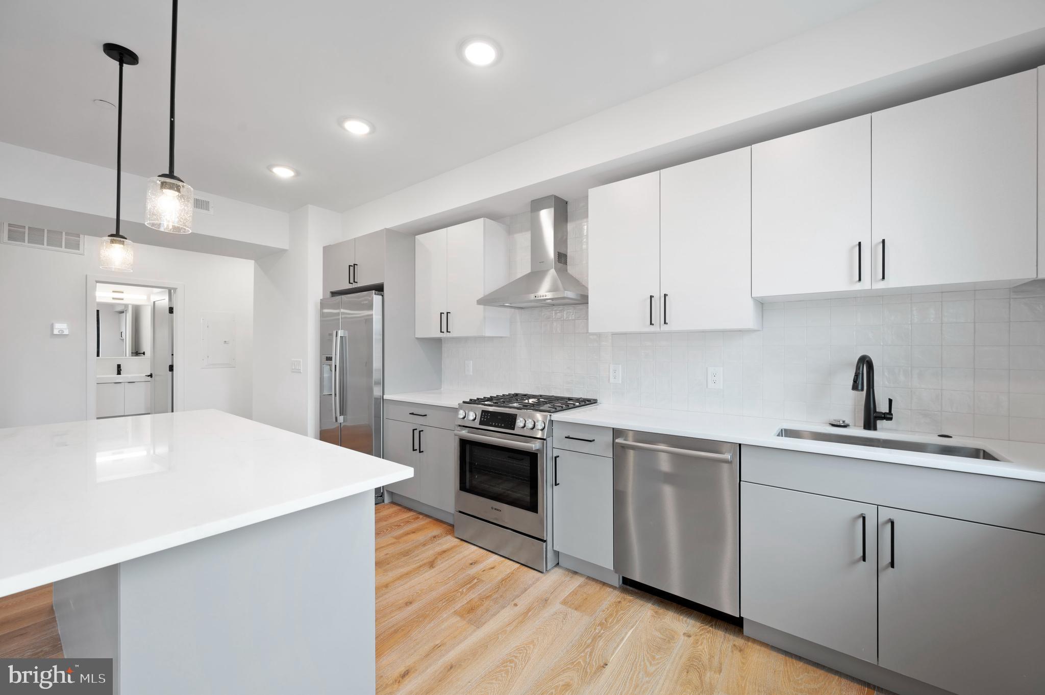 1801 Fairmount Avenue, Unit 303 Philadelphia, PA 19130 - Photo 4 of 40