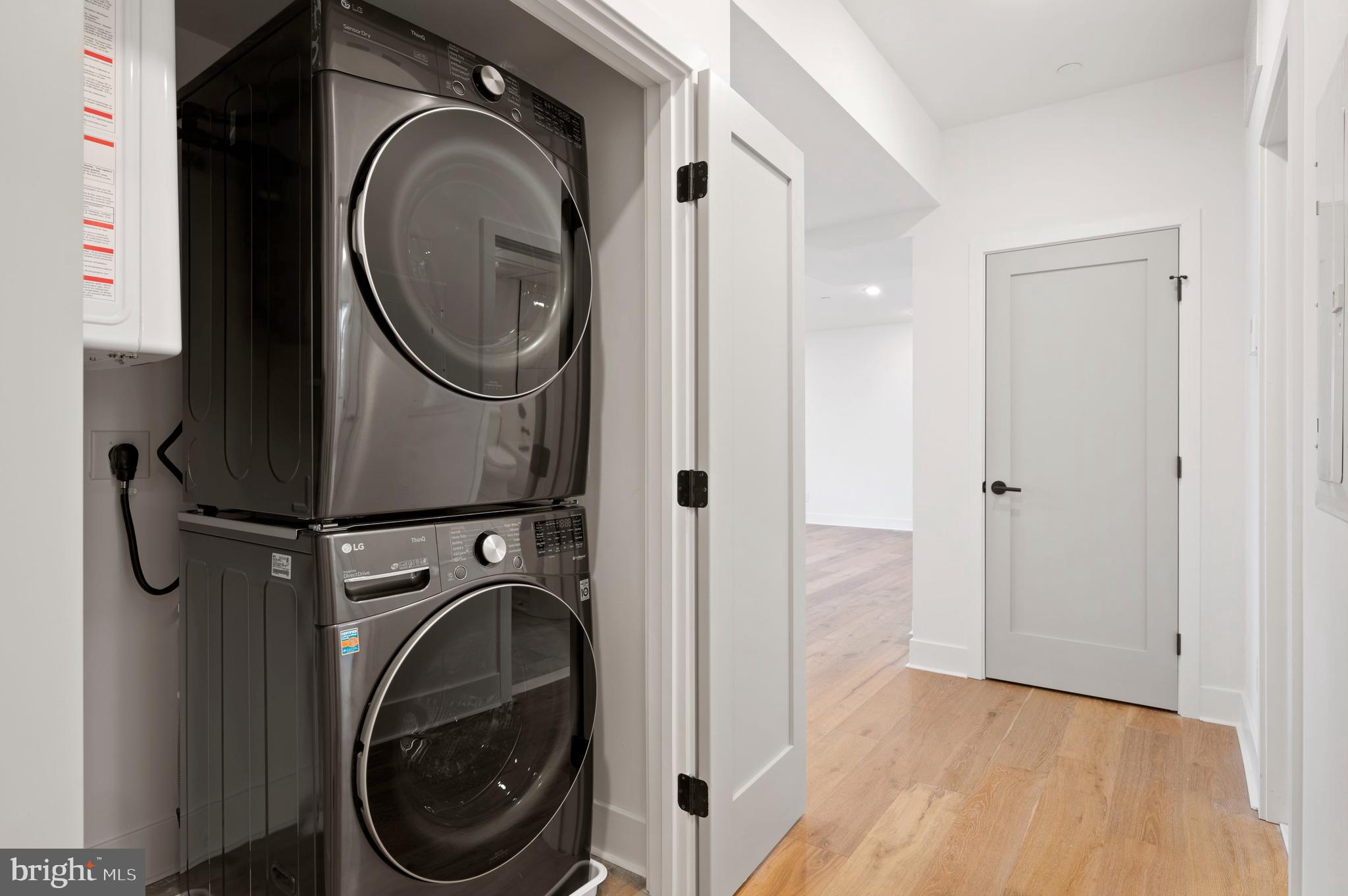 1801 Fairmount Avenue, Unit 303 Philadelphia, PA 19130 - Photo 10 of 40 Laundry