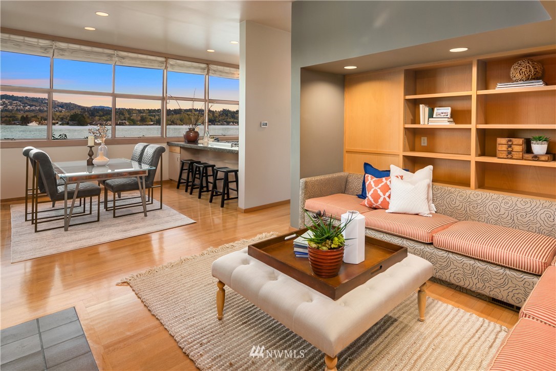 3840 East Mercer Way Mercer Island, WA 98040 - Photo 11 of 25