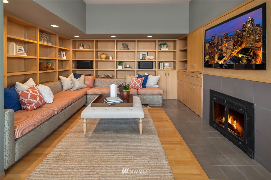 3840 East Mercer Way Mercer Island, WA 98040 - Photo 12 of 25