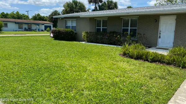 $2,350 | 2125 Emerald Court, Merritt Island, FL 32953