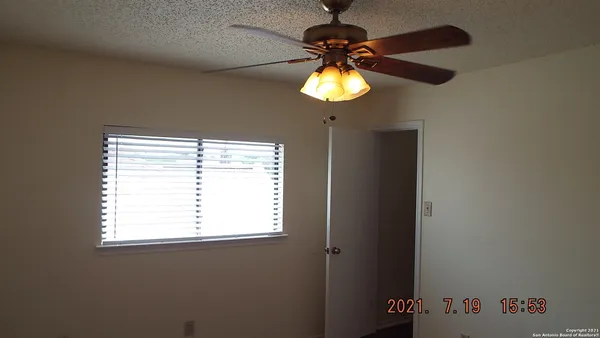 $1,695 | 6311 Encanto Point Drive, San Antonio, TX 78244
