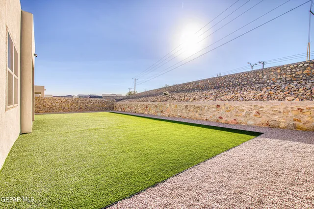 $398,500 | 857 Eastwell Drive, El Paso, TX 79928