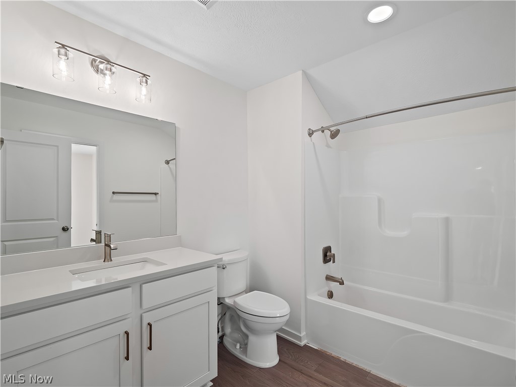 3274 Warren Road, Unit 1 Cleveland, OH 44111 - Photo 31 of 37 Gallery Image 31