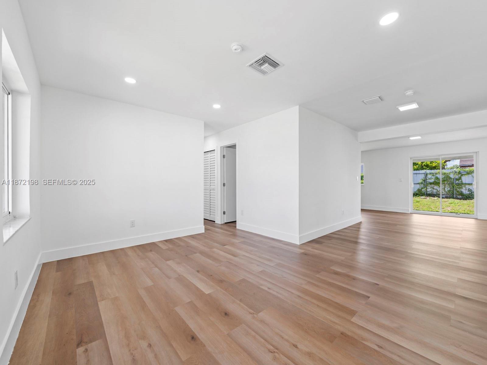 10530 Southwest 146th Street Miami, FL 33176 - Photo 3 of 54 Photo 3