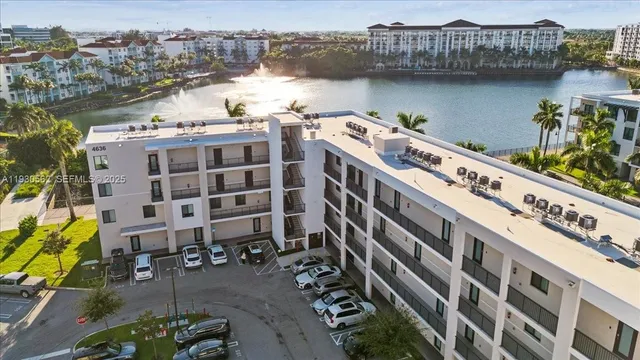 $530,000 | 4636 Northwest 84th Avenue, Unit 13, Doral, FL 33166