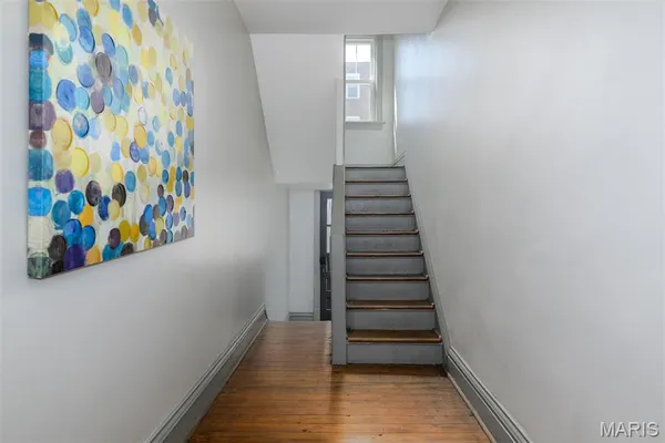 $300,000 | 6636 San Bonita Avenue, Unit 1E, Clayton, MO 63105