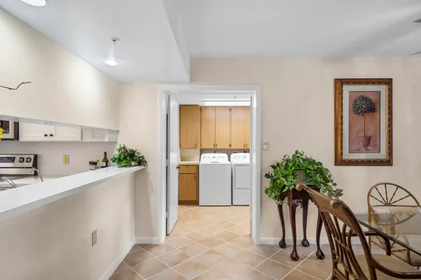 $499,000 | 601 Seafarer Circle, Unit 104, Jupiter, FL 33477