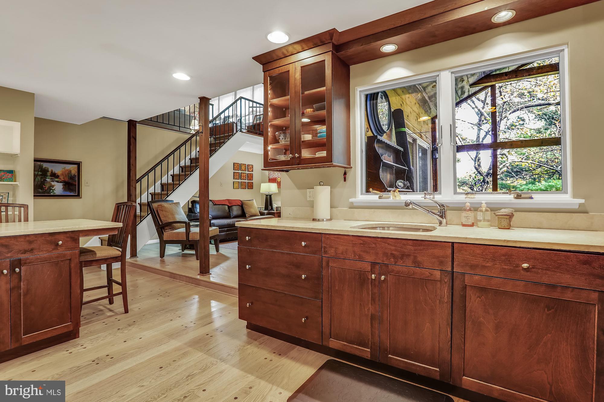 5127 New Road New Hope, PA 18938 - Photo 11 of 37 Gourmet kitchen facing family room