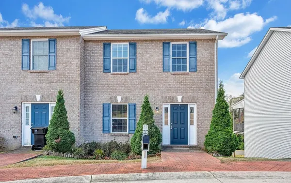 $1,599 | 2309 Jenny Lane, Vinton, VA 24179