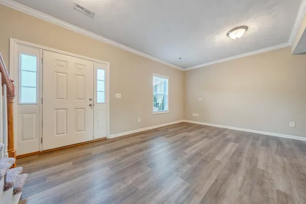 $1,599 | 2309 Jenny Lane, Vinton, VA 24179