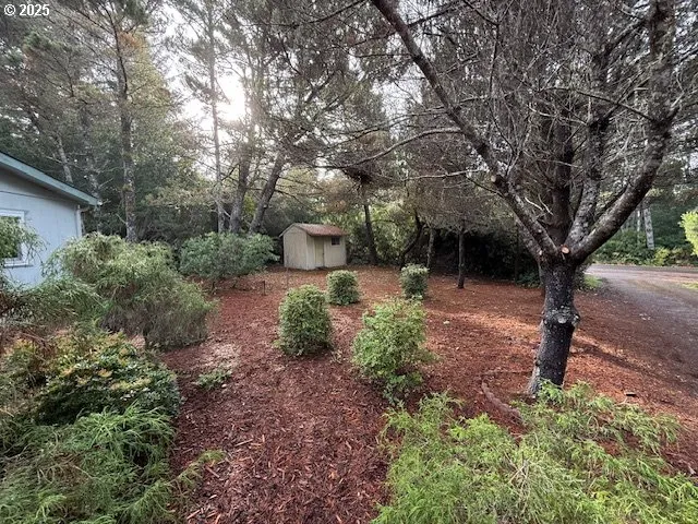 a black and white photo of a house