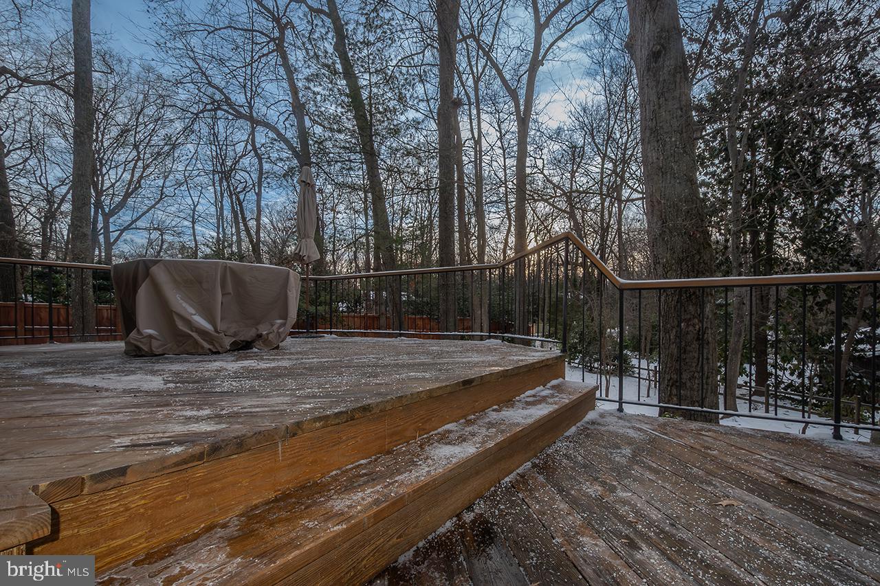 2529 Trophy Lane Reston, VA 20191 - Photo 49 of 69 a view of a backyard with wooden fence