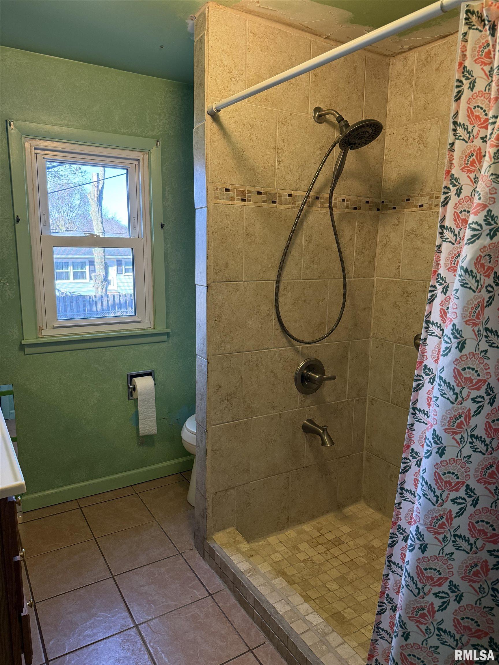 428 Pendik Street Jacksonville, IL 62650 - Photo 13 of 22
