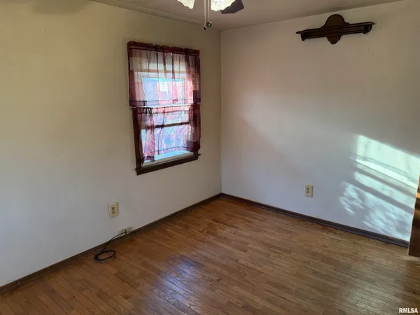 $119,900 | 428 Pendik Street, Jacksonville, IL 62650