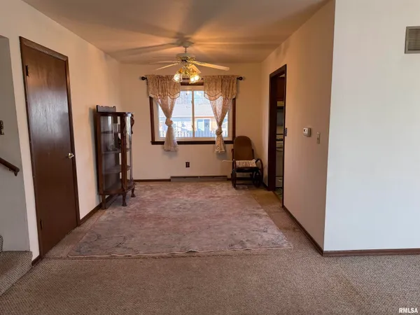 $119,900 | 428 Pendik Street, Jacksonville, IL 62650