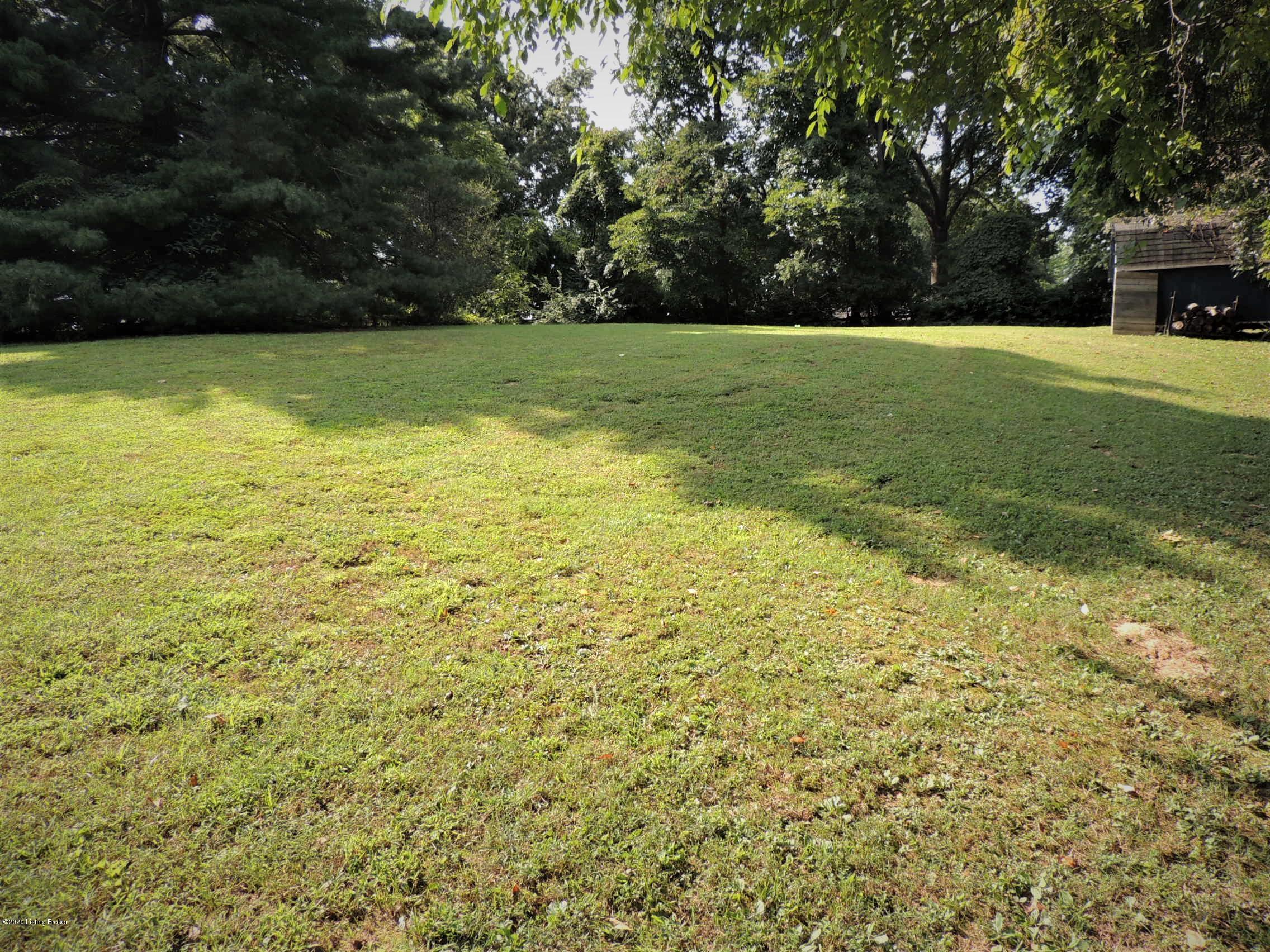 2811 Timber Hill Road Louisville, KY 40214 - Photo 56 of 68 DSCN0069 (2)