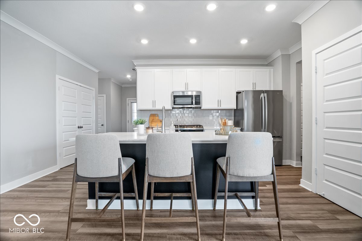 6988 Covington Street Whitestown, IN 46075 - Photo 8 of 30