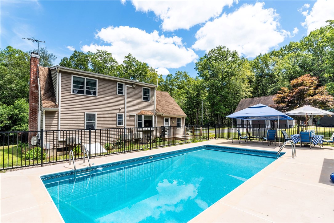 147 Woodville Alton Road Hopkinton, RI 02832 - Photo 25 of 34