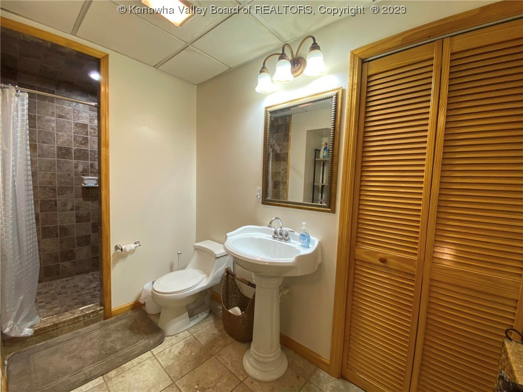 147 Falcon Lane Winfield, WV 25213 - Photo 14 of 40 Gallery Image 14