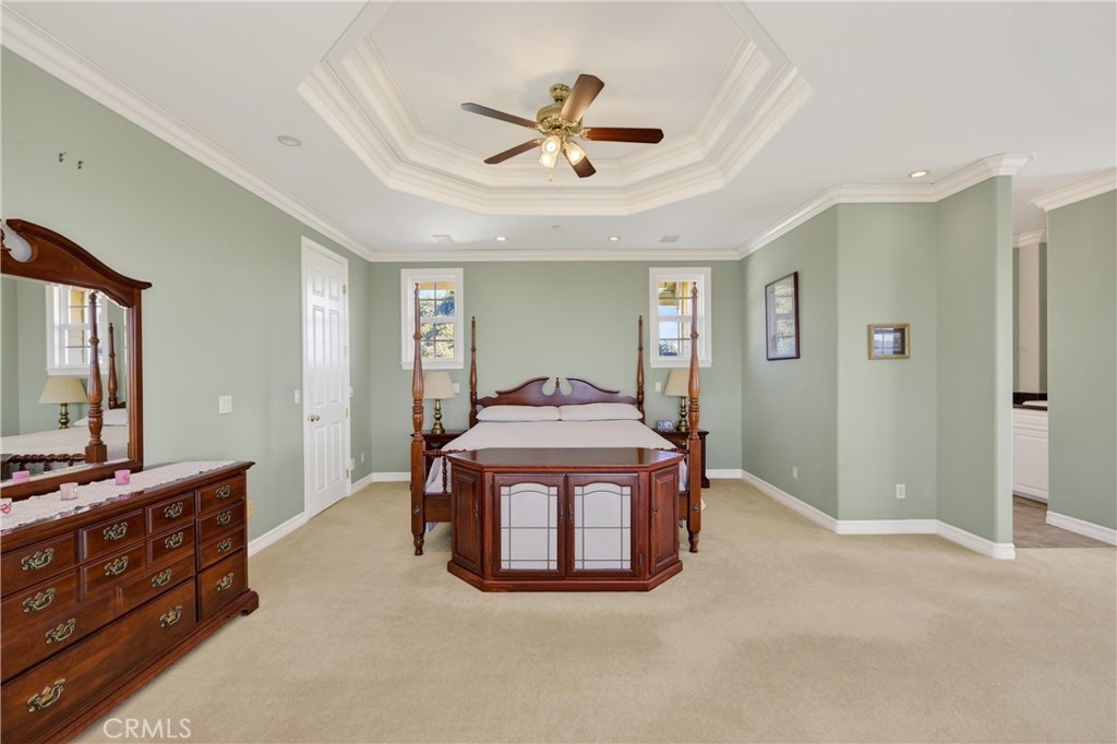 2292 Dos Lomas Fallbrook, CA 92028 - Photo 21 of 53 Primary Room