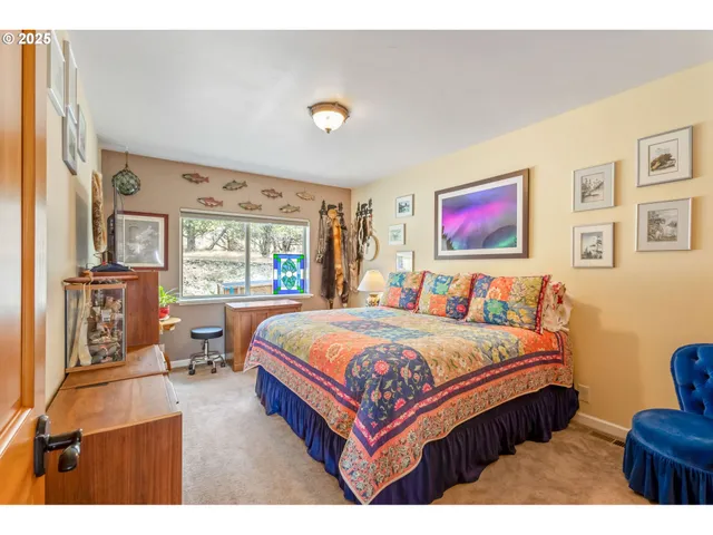 $915,000 | 9209 North Sharp Road, Prineville, OR 97754