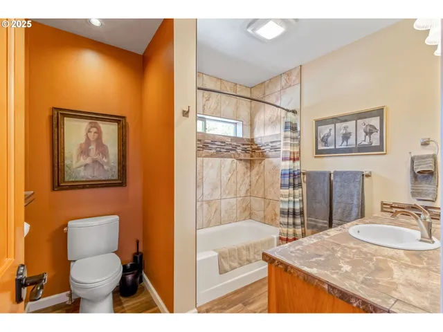 $915,000 | 9209 North Sharp Road, Prineville, OR 97754