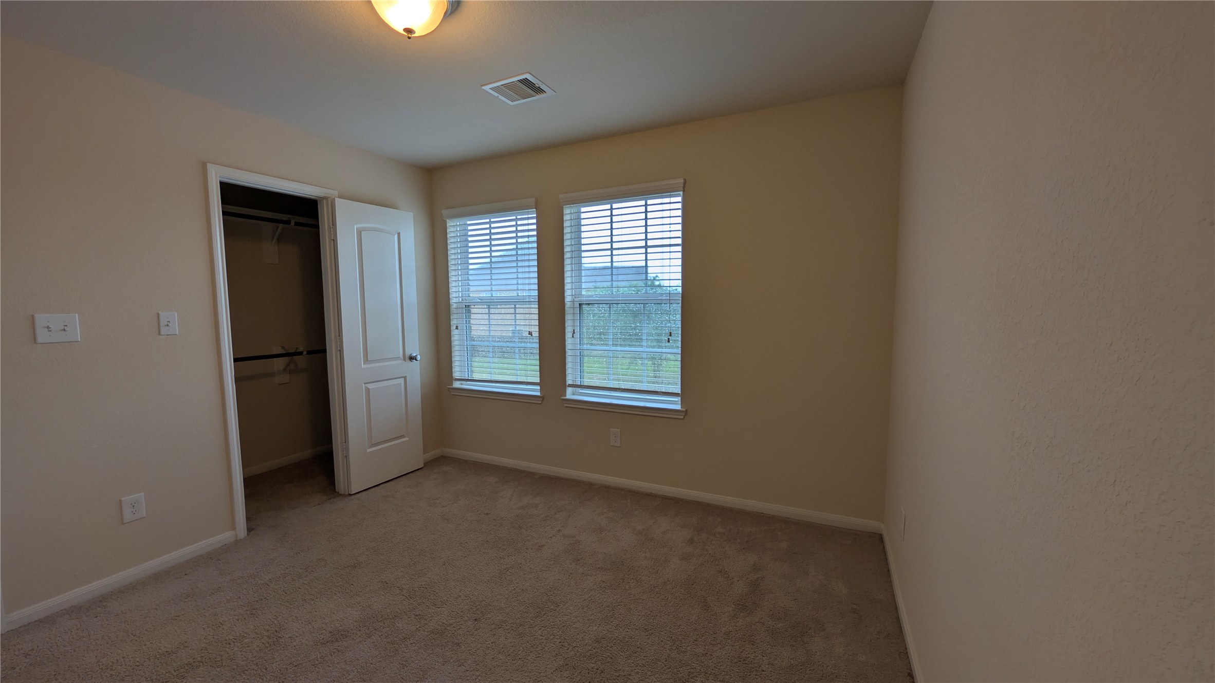 7326 Granite Terrace Lane Houston, TX 77083 - Photo 24 of 39 an empty room with windows