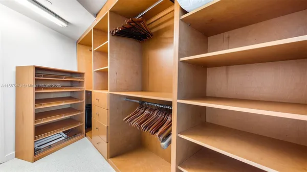 $18,500 | 101 20th Street, Unit THB 1505, Miami Beach, FL 33139