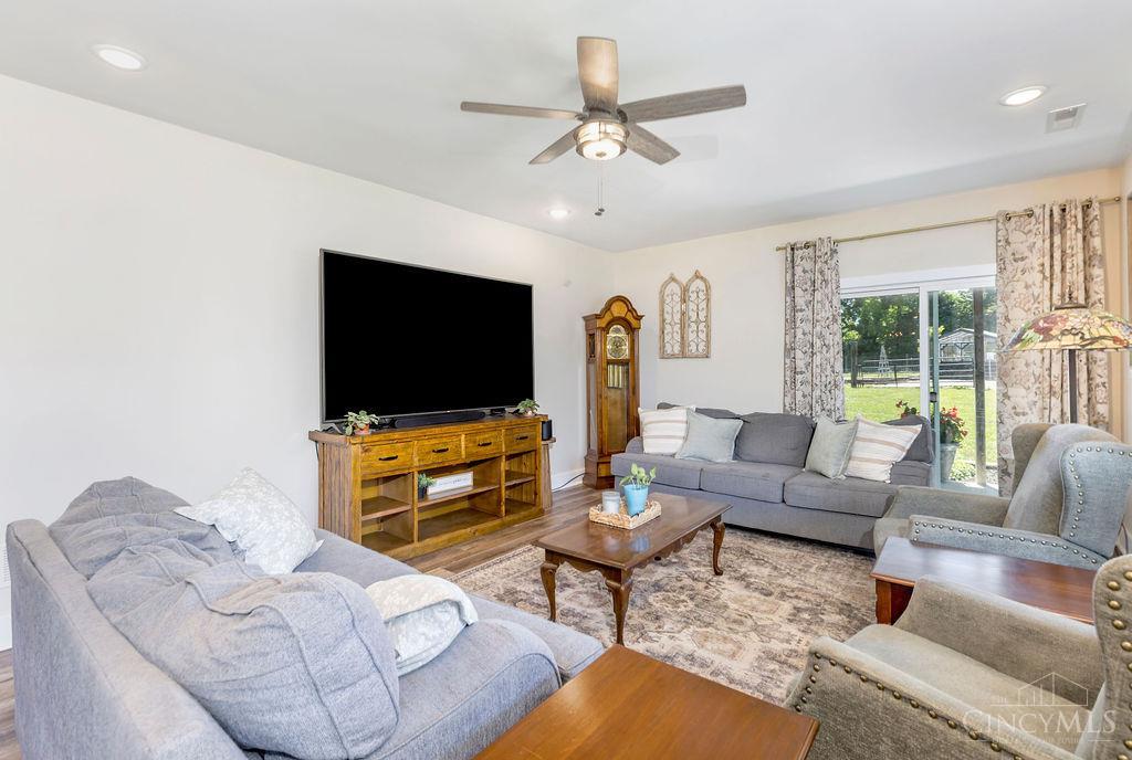 4054 Concord Road Hillsboro, OH 45133 - Photo 6 of 75