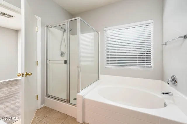 $458,000 | 3725 East Woodside Way, Gilbert, AZ 85297