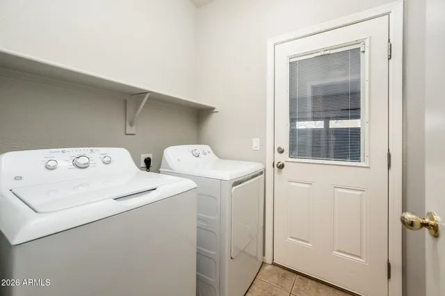 $458,000 | 3725 East Woodside Way, Gilbert, AZ 85297