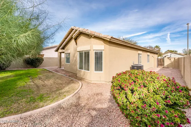 $458,000 | 3725 East Woodside Way, Gilbert, AZ 85297