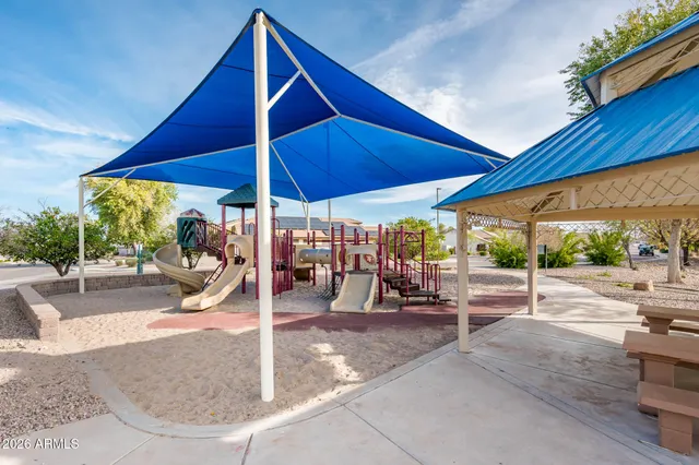 $458,000 | 3725 East Woodside Way, Gilbert, AZ 85297