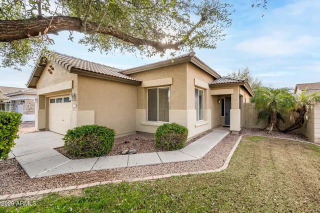 $458,000 | 3725 East Woodside Way, Gilbert, AZ 85297
