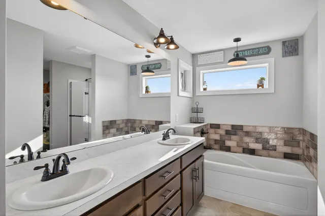 $650,000 | 6787 80th Avenue, Princeton, MN 55371