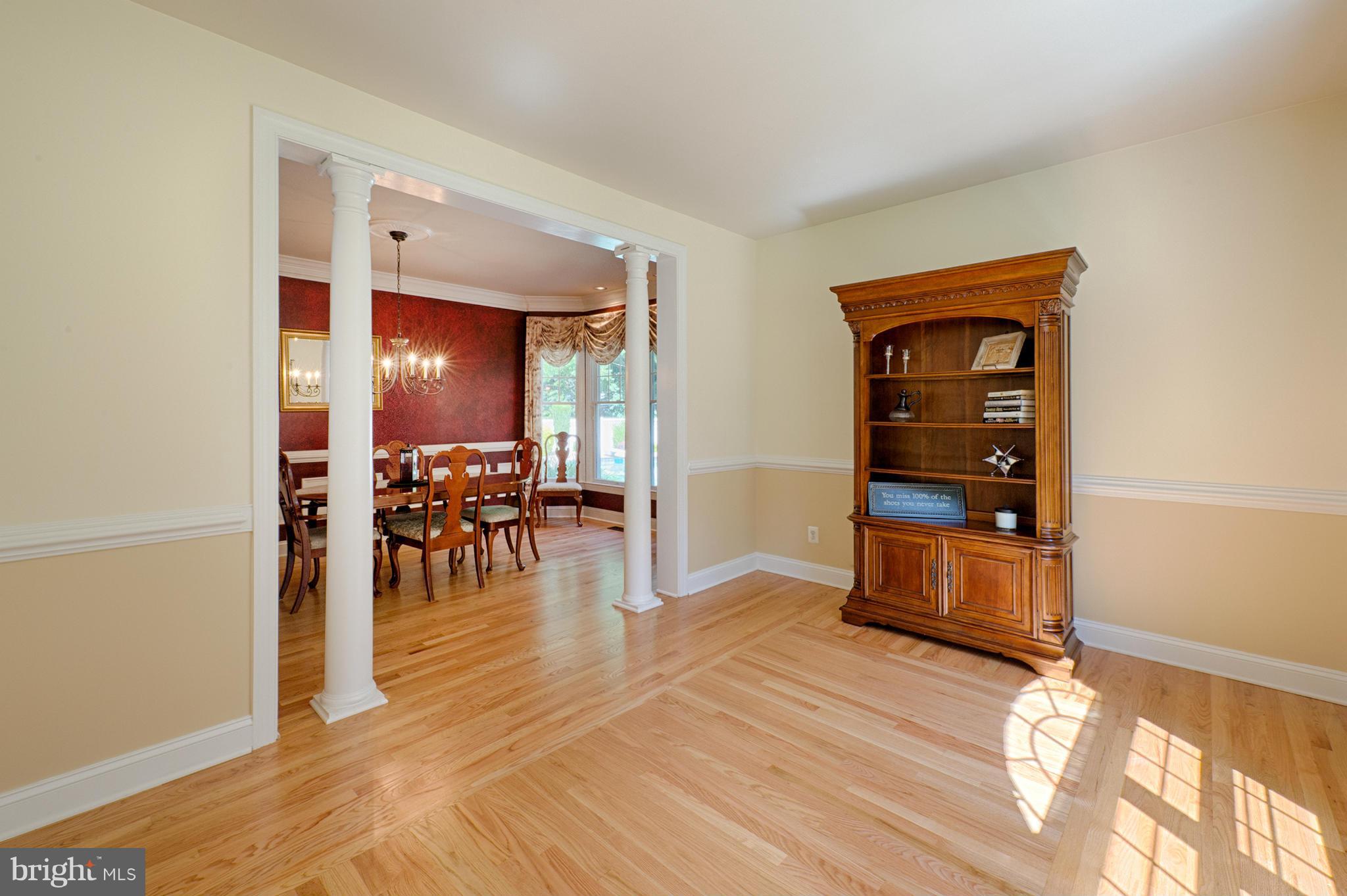 3262 Ady Road Street, MD 21154 - Photo 15 of 30 Living Room