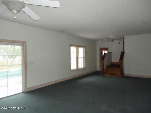 97065 Addison Place Yulee, FL 32097 - Photo 4 of 13 LIVING ROOM