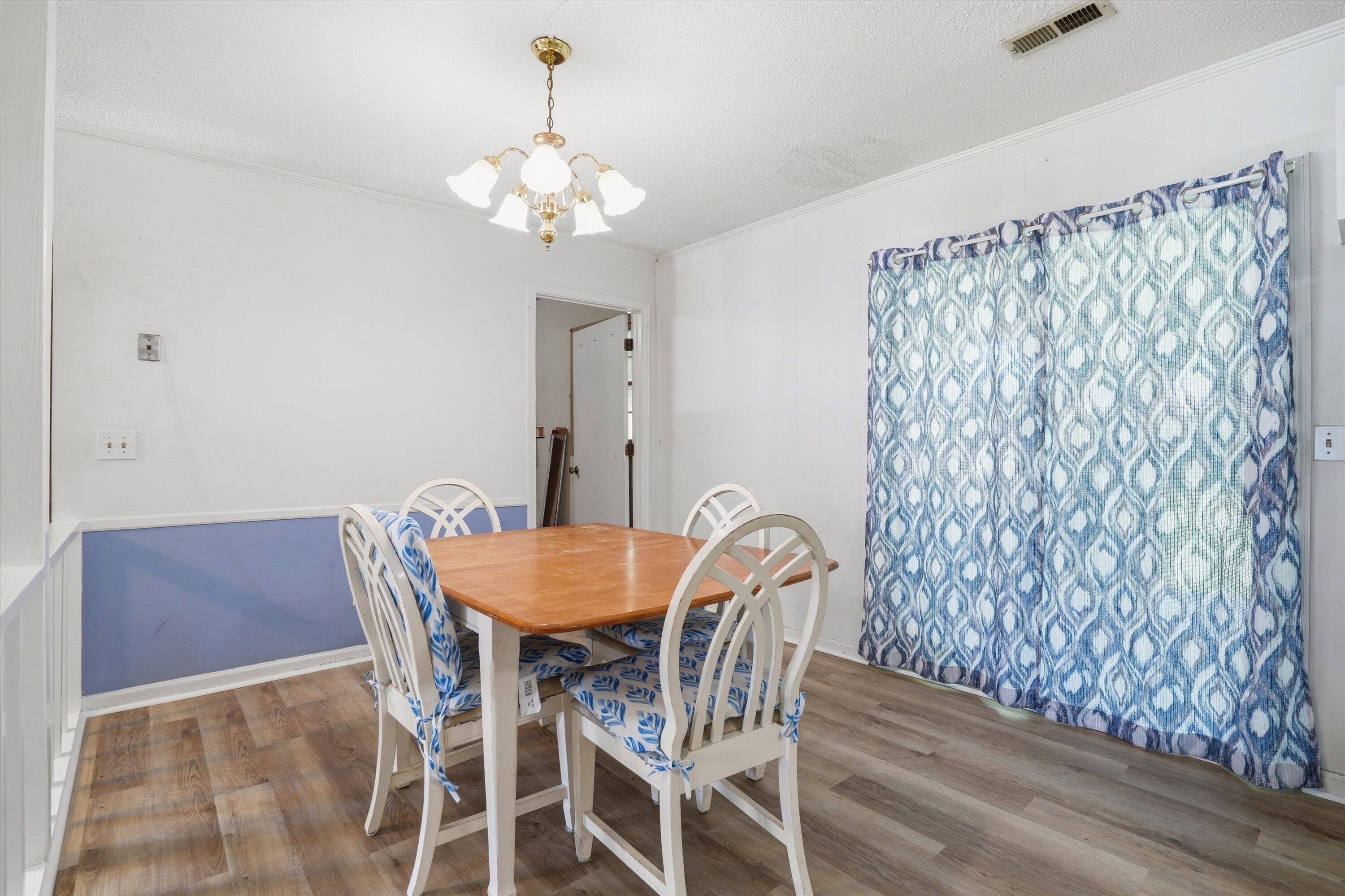 227 Farm Road Goose Creek, SC 29445 - Photo 13 of 36 Dining area