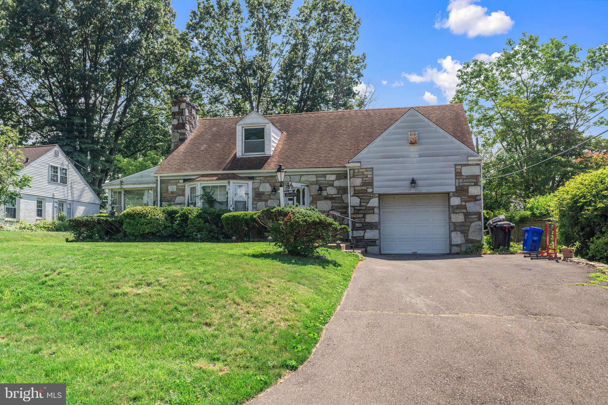 8 Wharton Lane, Cheltenham, PA 19012 Compass