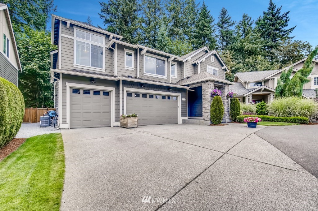 21915 37th Avenue Southeast Bothell, WA 98021 - Photo 2 of 38