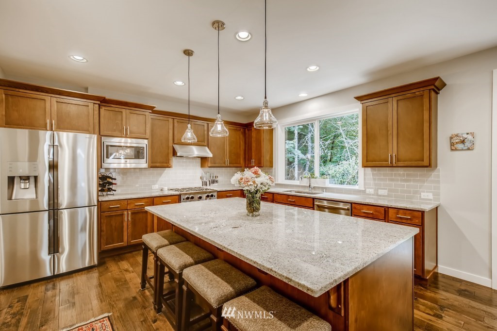 21915 37th Avenue Southeast Bothell, WA 98021 - Photo 13 of 38