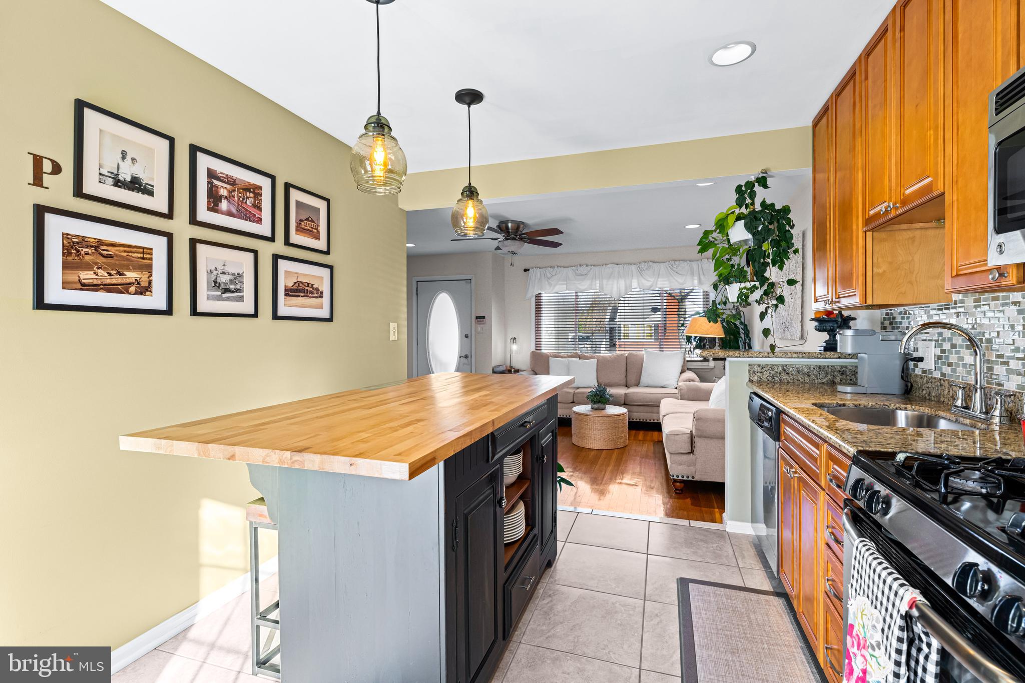 18 Overbrook Avenue Maple Shade, NJ 08052 - Photo 11 of 29