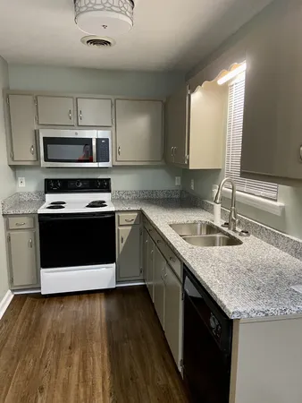 $1,400 | 1315 Dugan Court, Murfreesboro, TN 37130